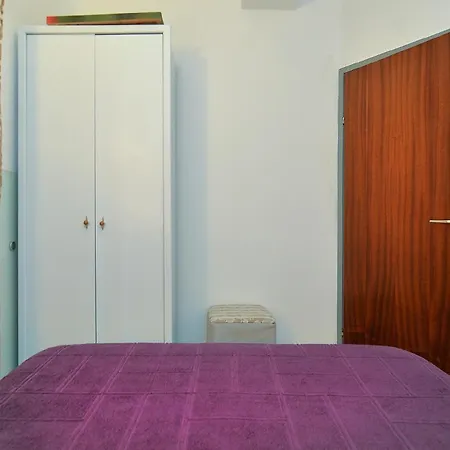 Fuer 5 Personen Ca 45 Qm In Pomer, Istrien Istrische Riviera بومير